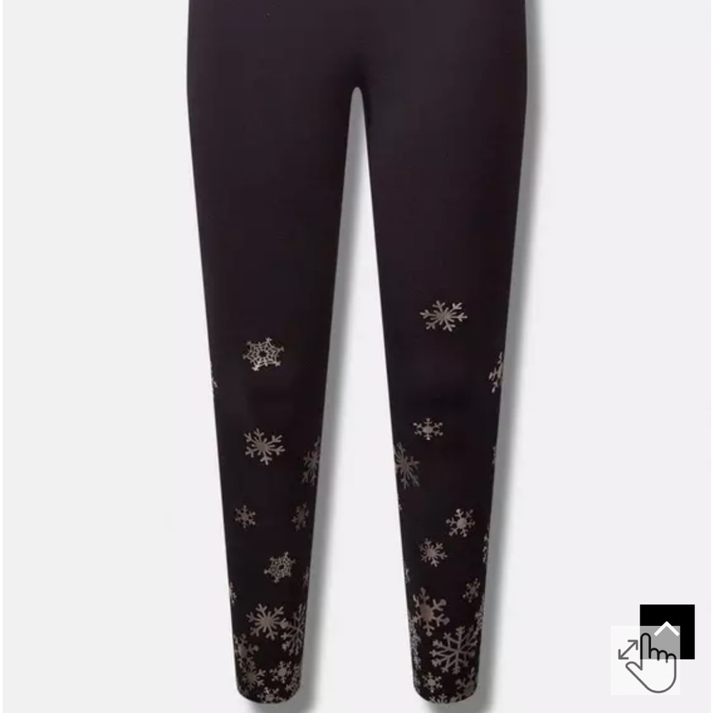 NWT SIZE 0 TORRID SNOWFLAKE LEGGINGS